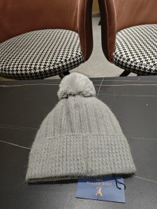 Louis Vuitton Hat - view 5
