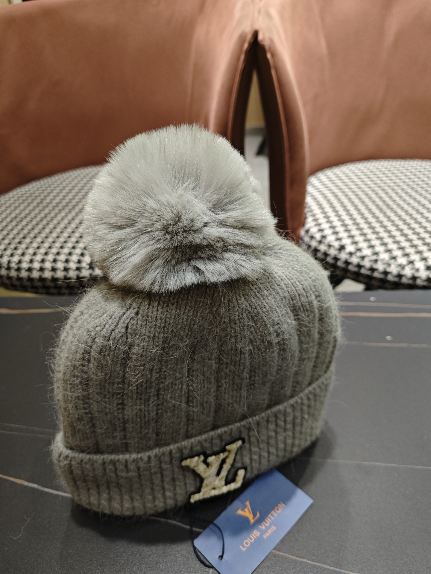 Louis Vuitton Hat - view 8