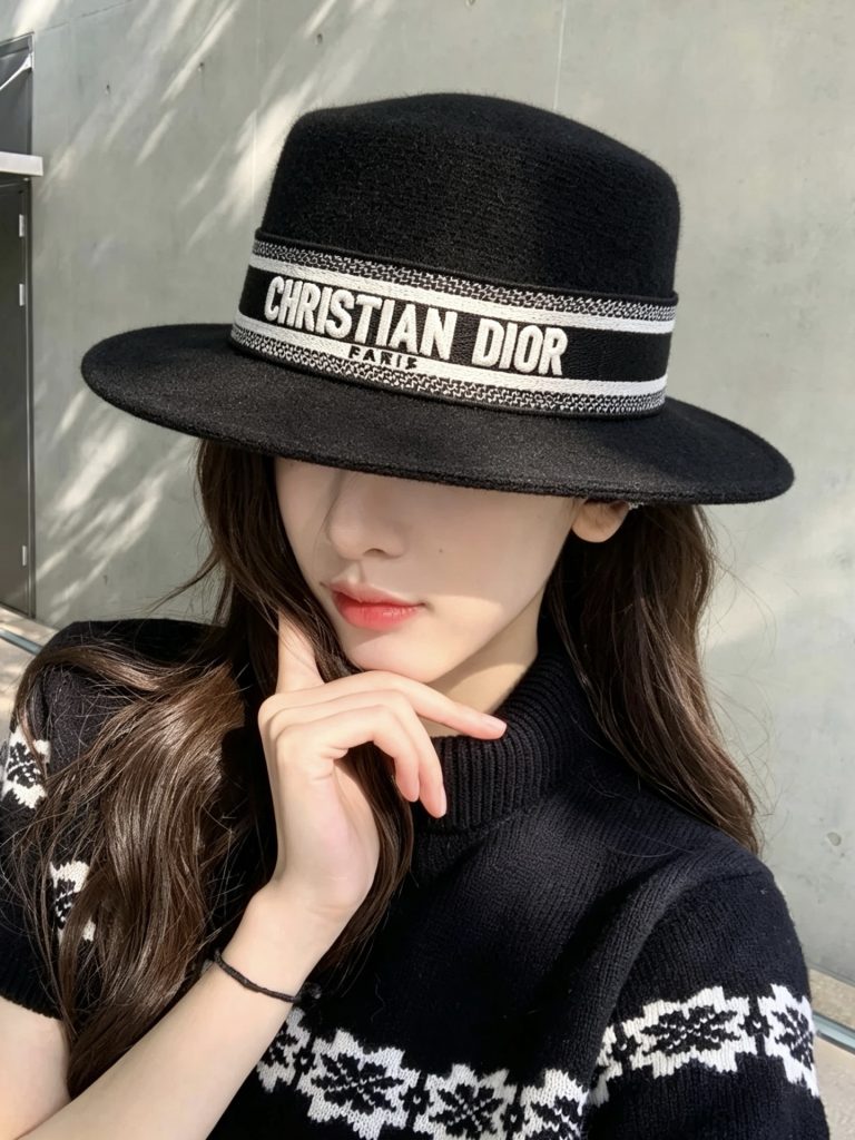 Wool Hat - view 1