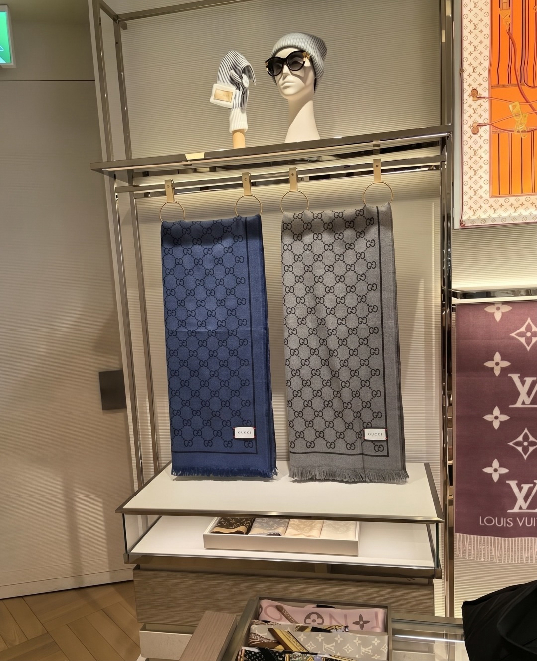 Gucci Scarf - view 2