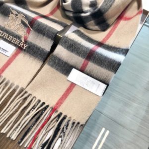 Scarf - view 9