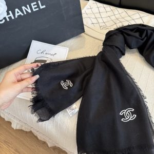 Chanel Shawl - view 8