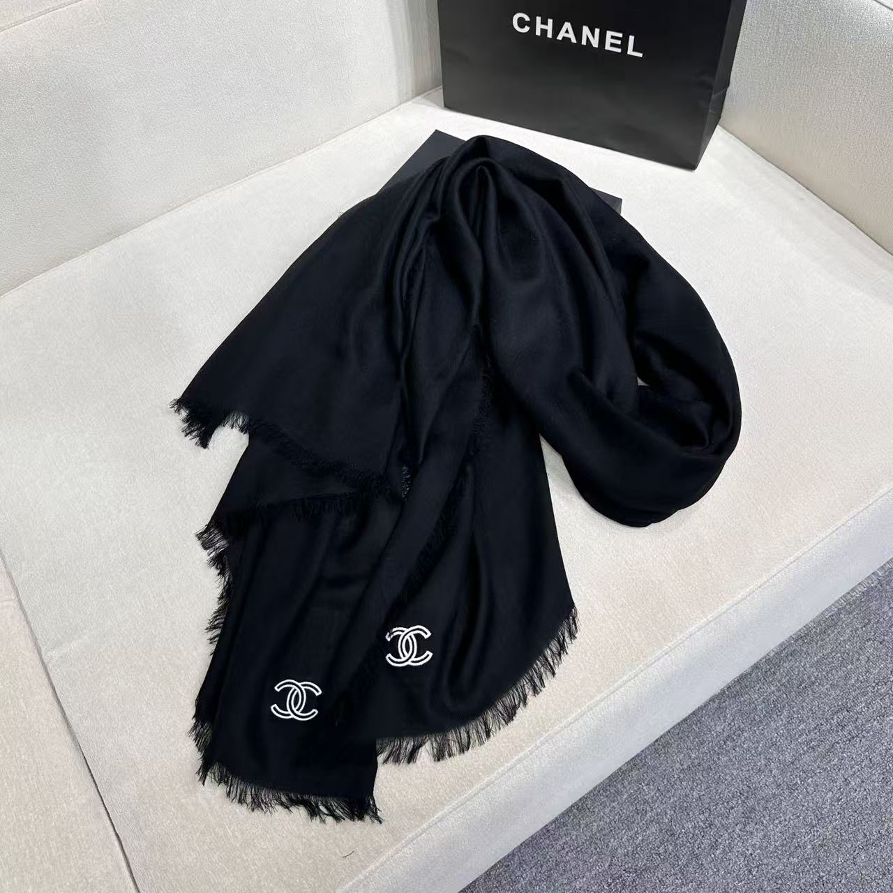 Chanel Shawl - view 7