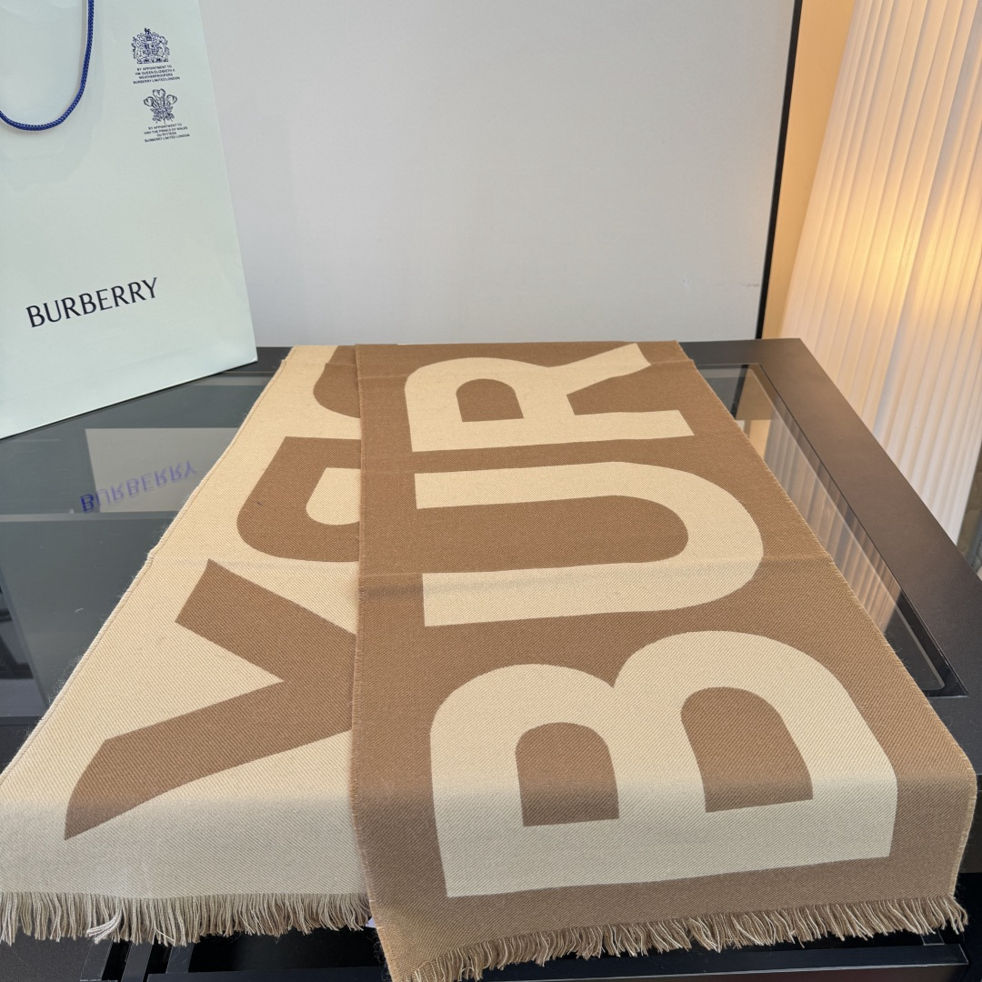 Burberry Scarf - view 4