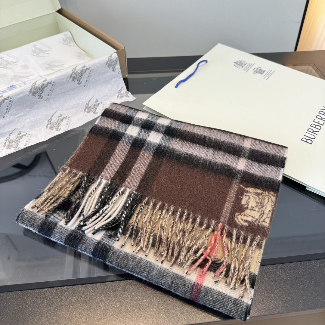 Scarf - view 2