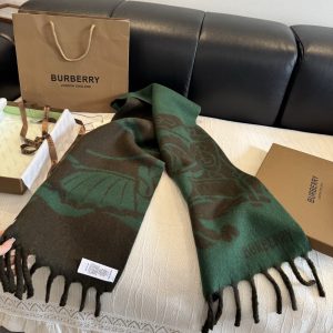 Burberry Shawl - view 7