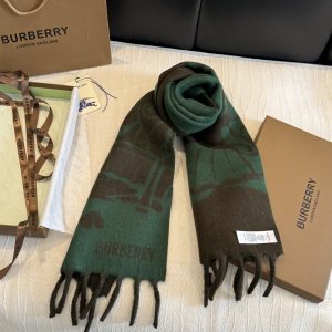 Burberry Shawl - view 9