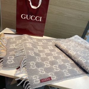 Gucci Scarf - view 9