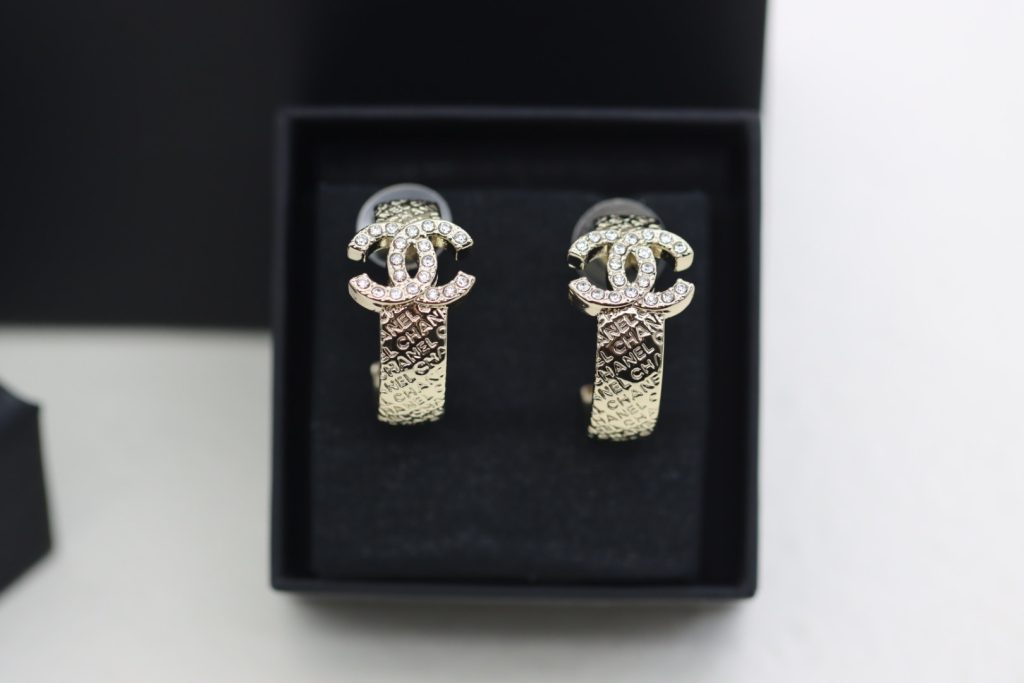 Earrings - view 1