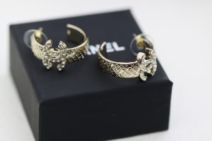 Earrings - view 4