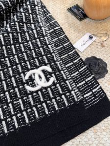 Scarf - view 4