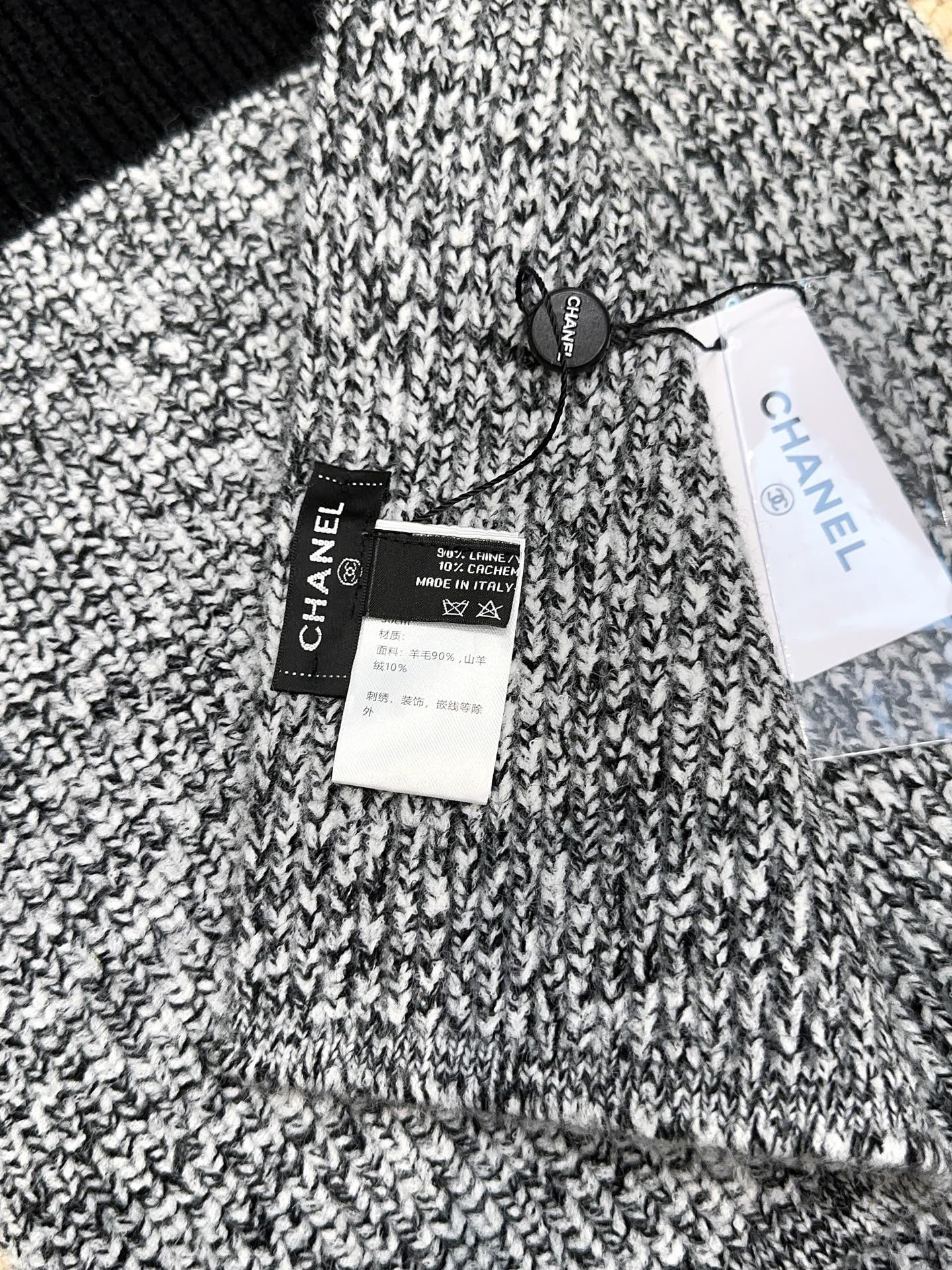 Scarf - view 4