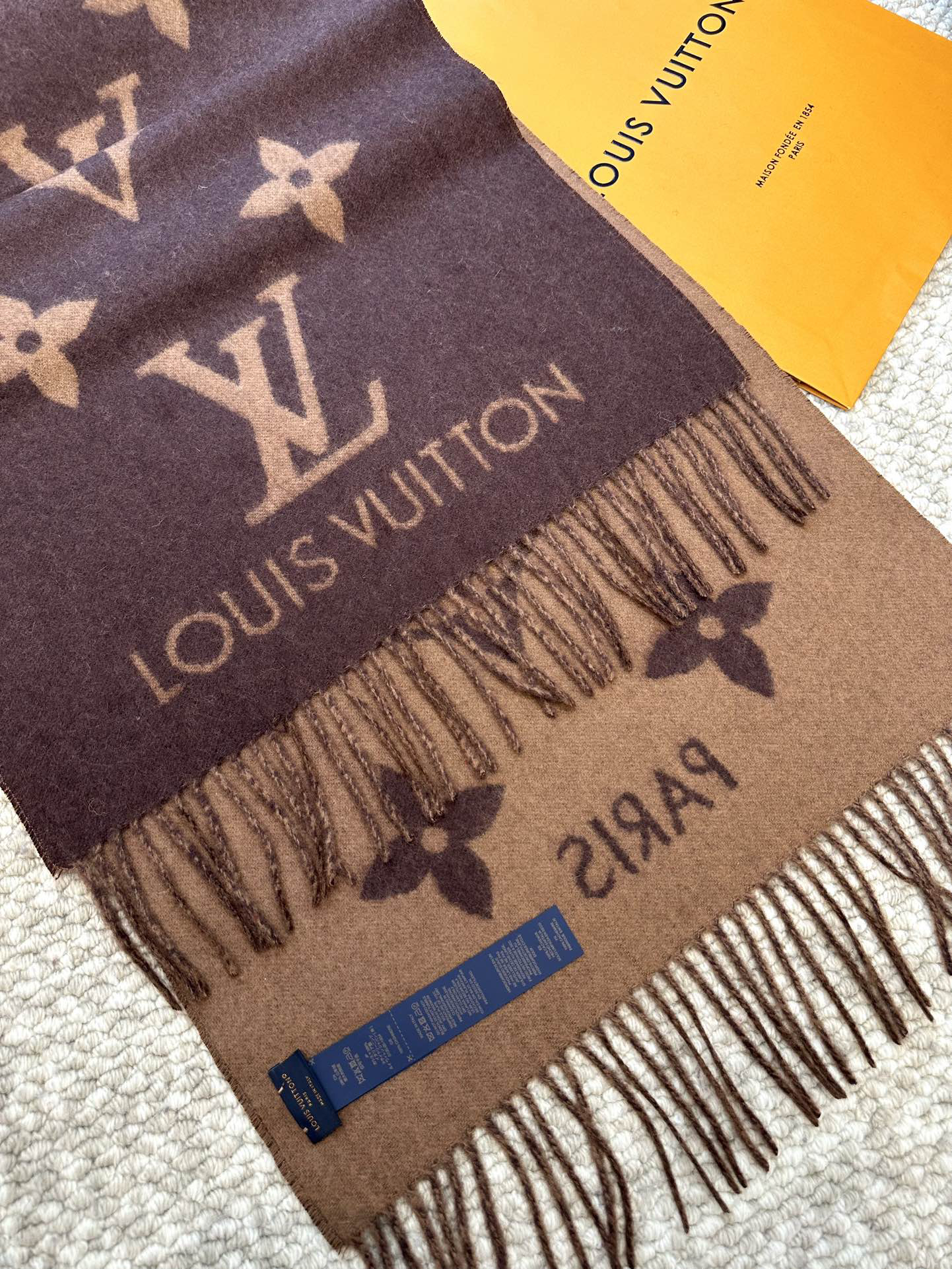 Shawl - view 4