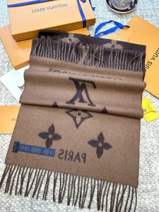 Shawl - view 6