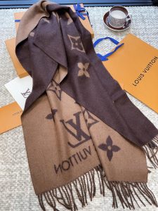 Shawl - view 7