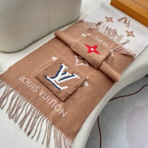 Shawl - view 4