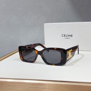Sunglasses - view 4