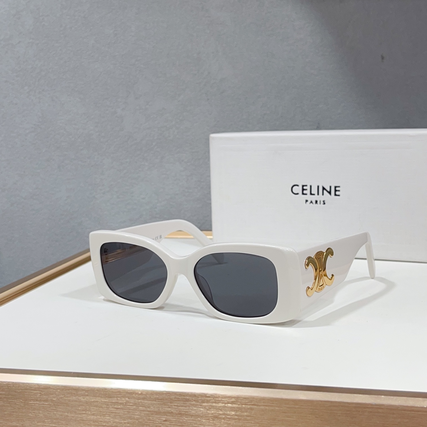Sunglasses - view 6