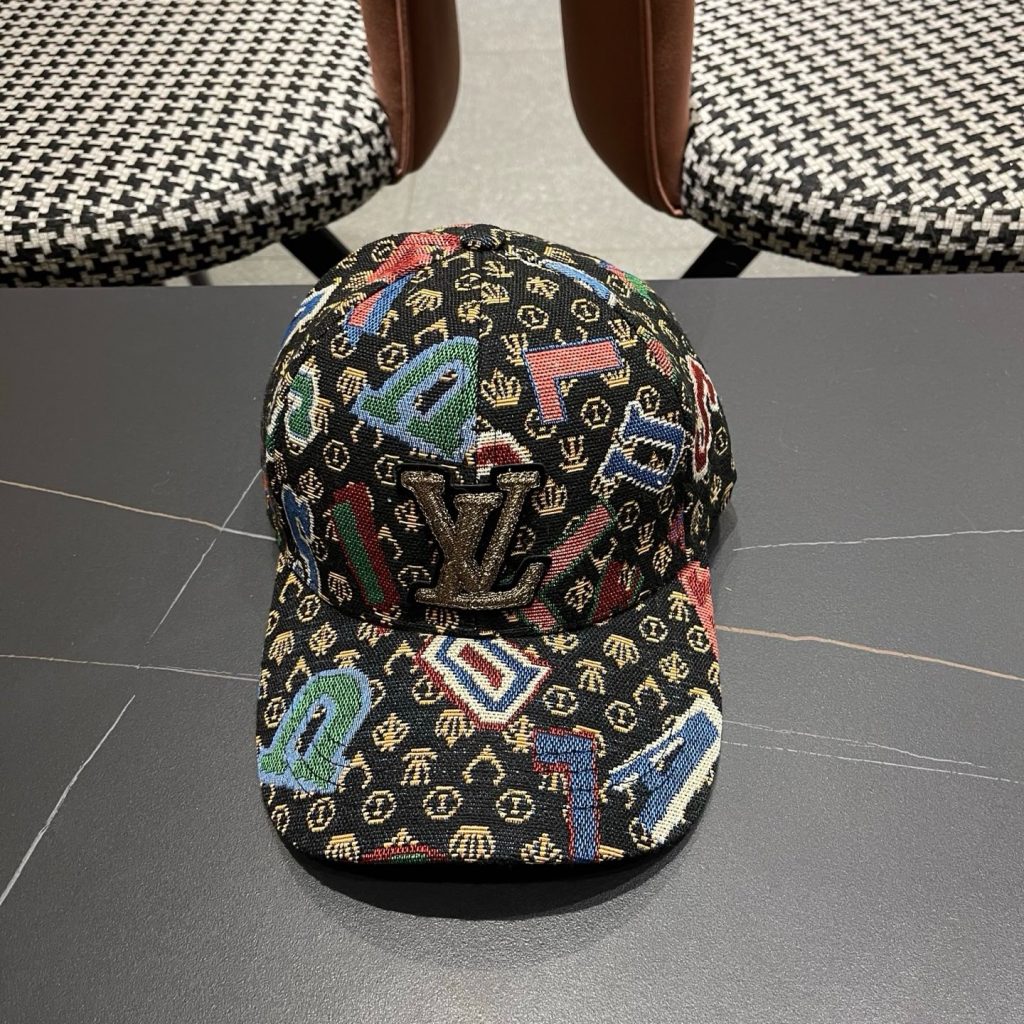 Louis Vuitton Baseball Cap - view 1