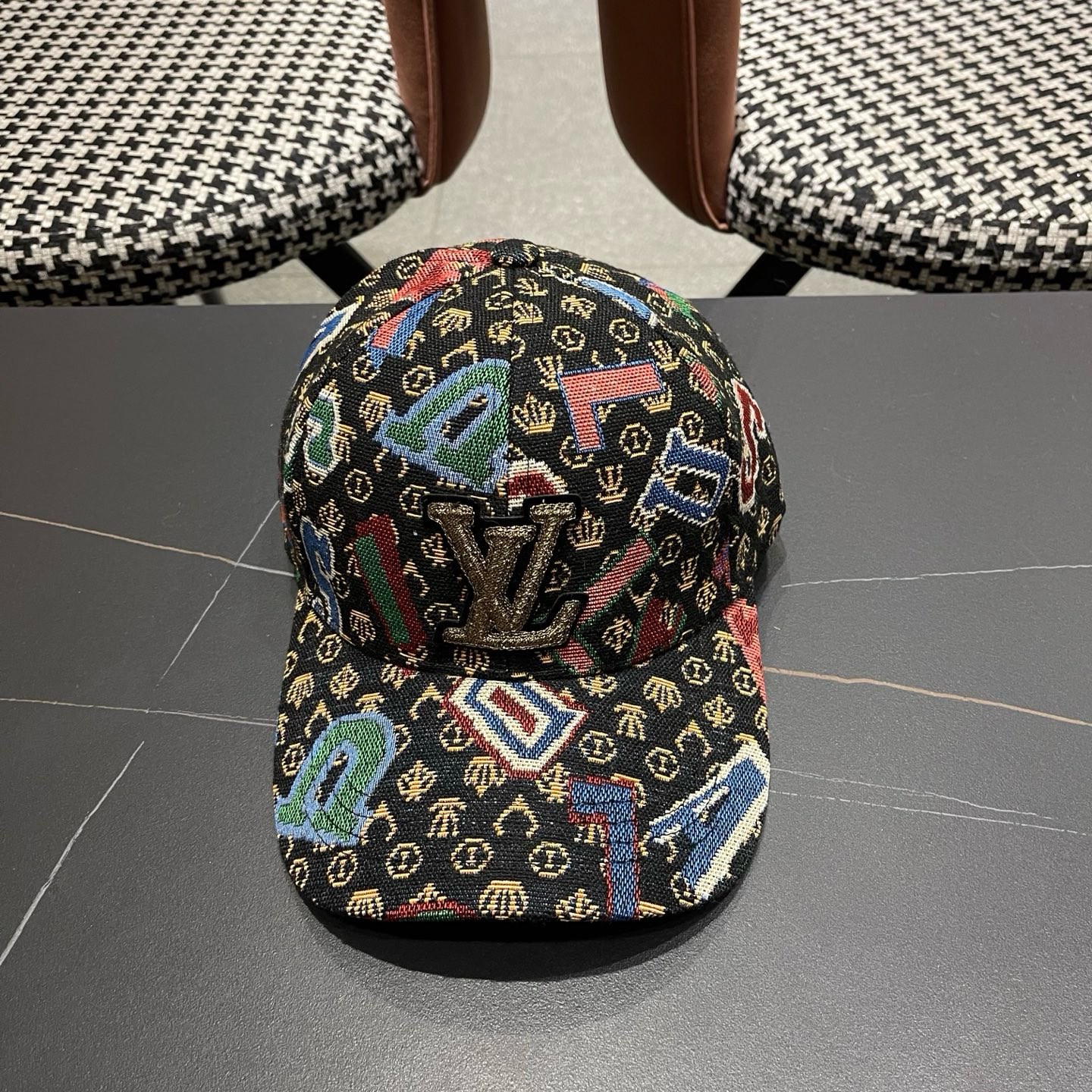 Louis Vuitton Baseball Cap - view 1