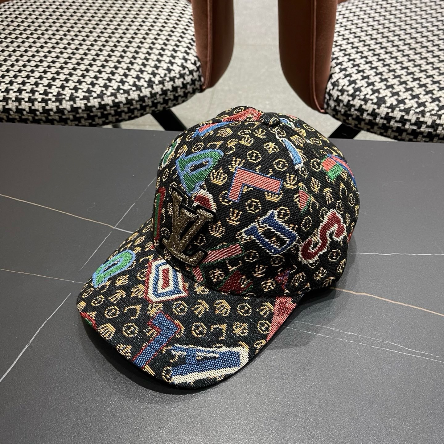 Louis Vuitton Baseball Cap - view 2