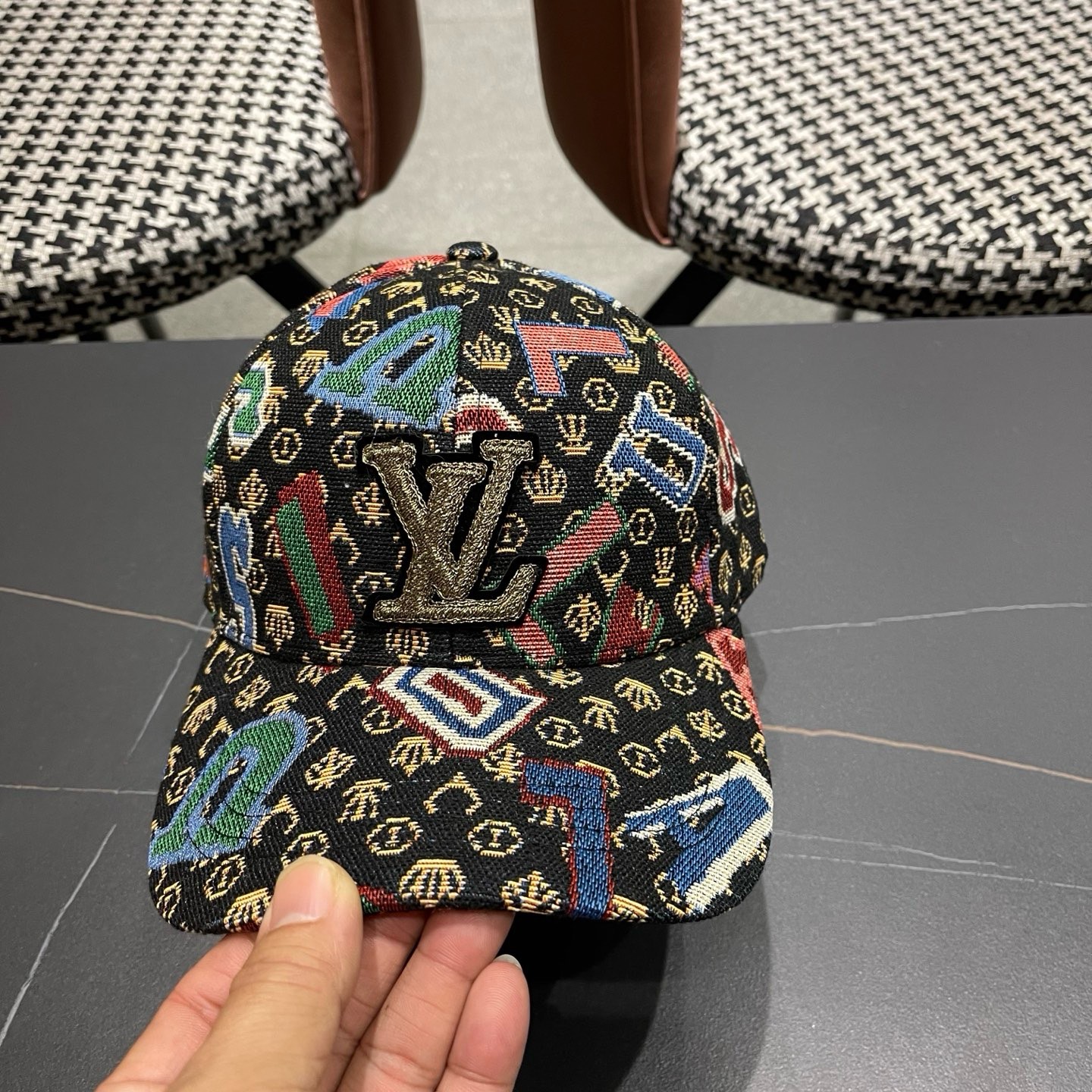 Louis Vuitton Baseball Cap - view 6