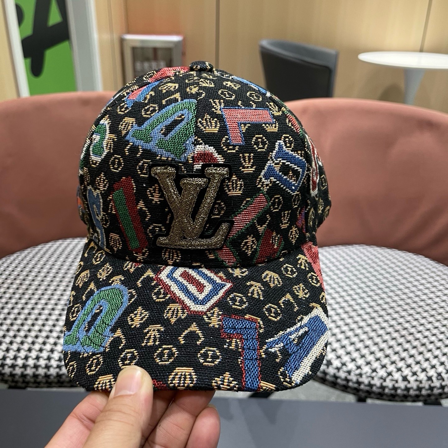 Louis Vuitton Baseball Cap - view 7