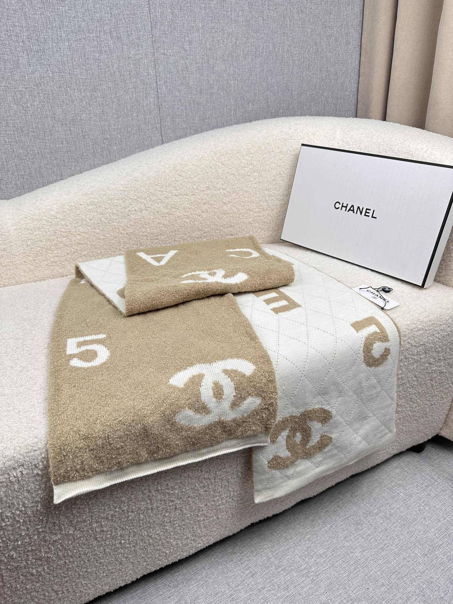 Chanel Shawl - view 7