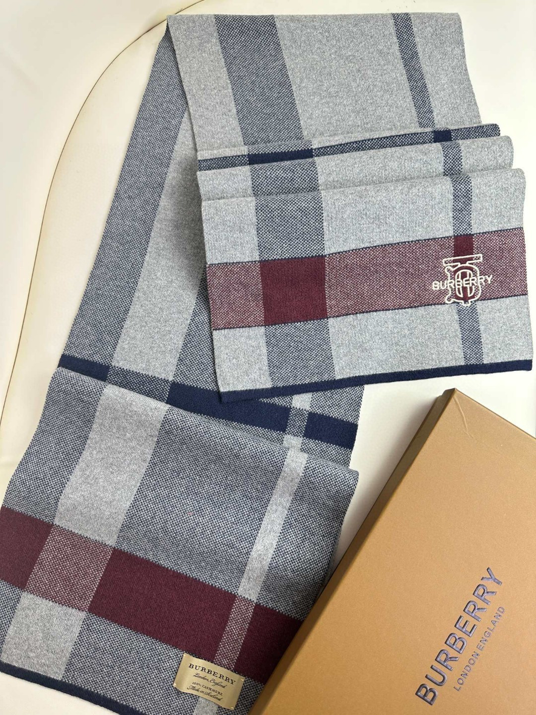 Burberry Scarf - view 8