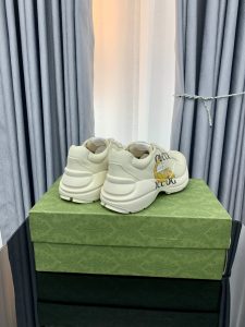Sneakers - view 7