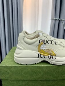 Sneakers - view 8