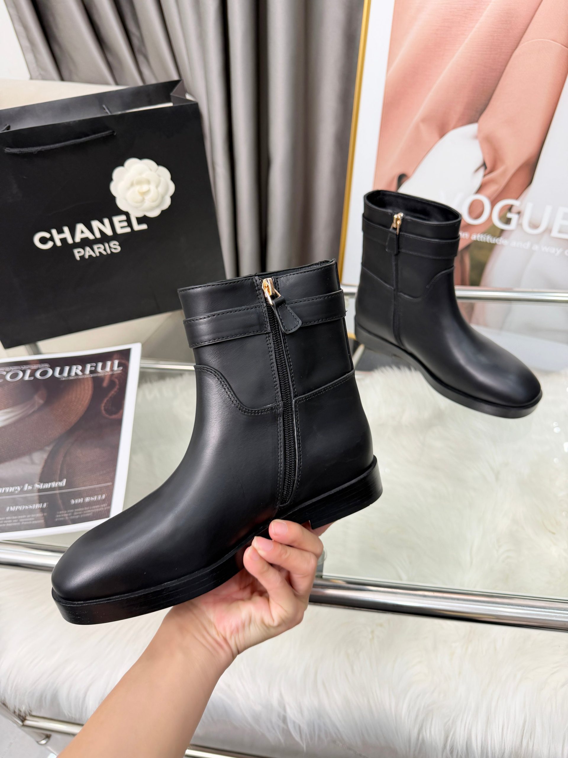 Boots - view 12