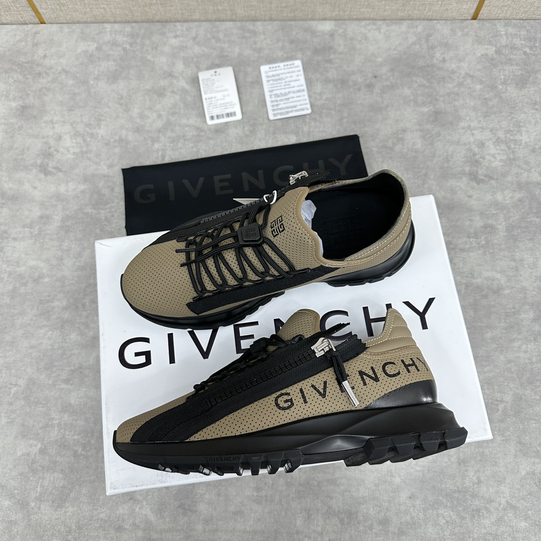 Shoes - view 3