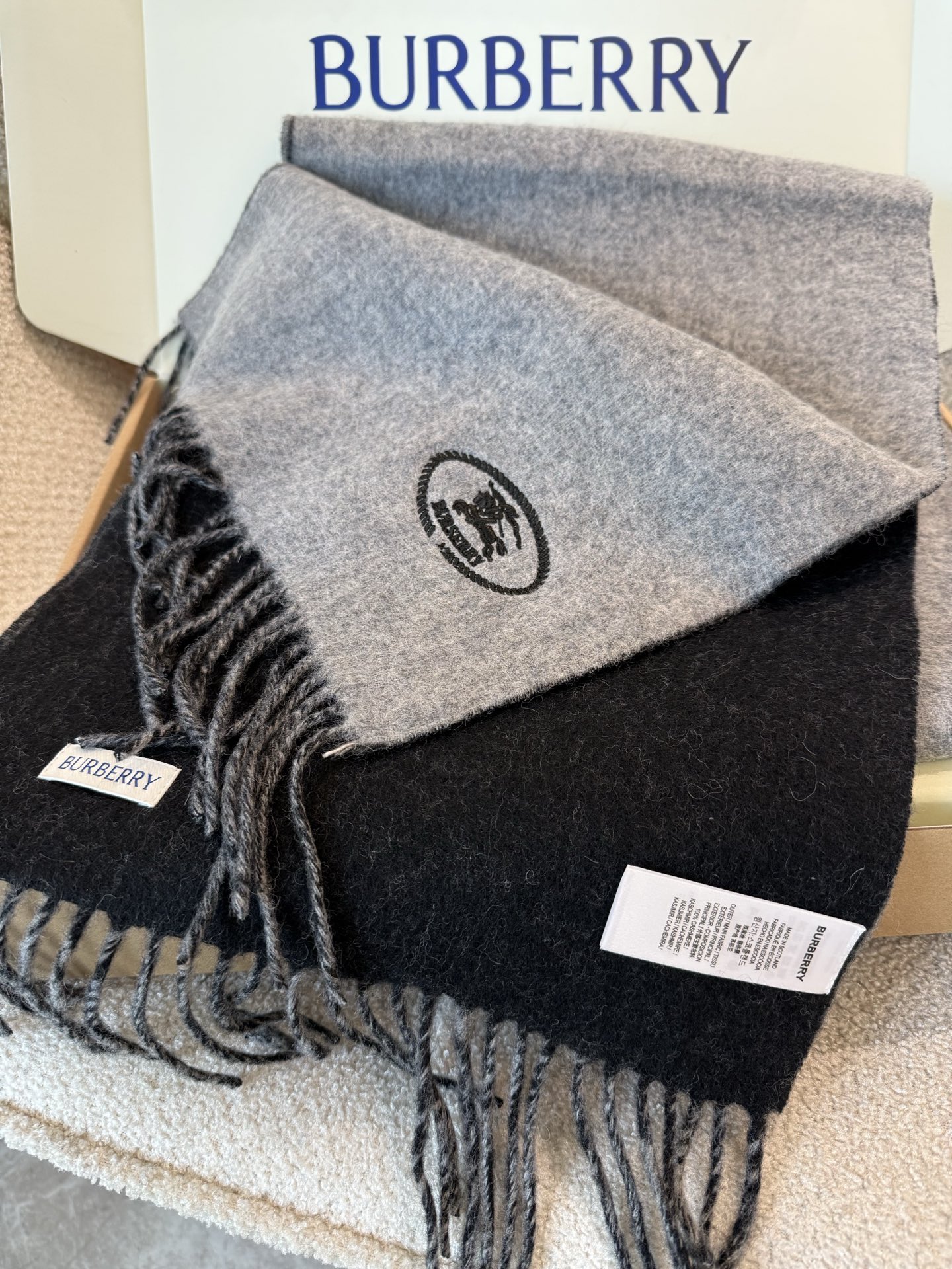 Scarf - view 4