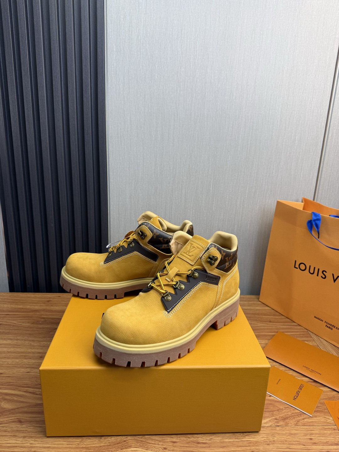 Louis Vuitton Boots - view 3