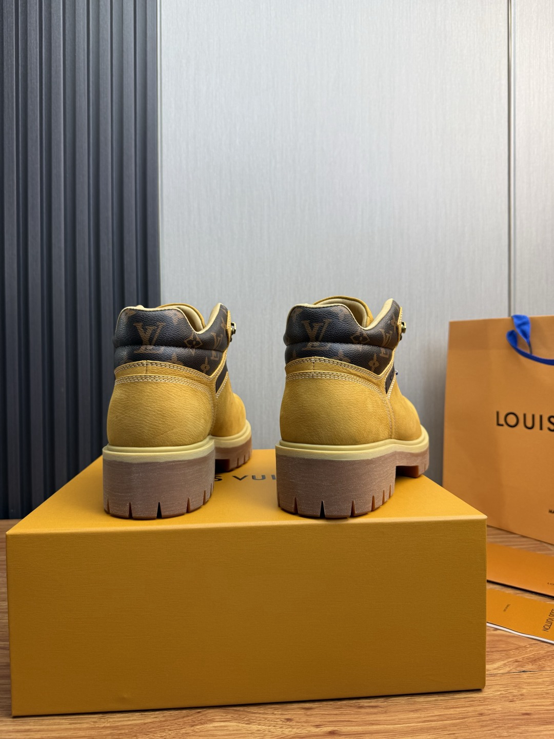 Louis Vuitton Boots - view 5