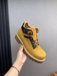 Louis Vuitton Boots - view 8