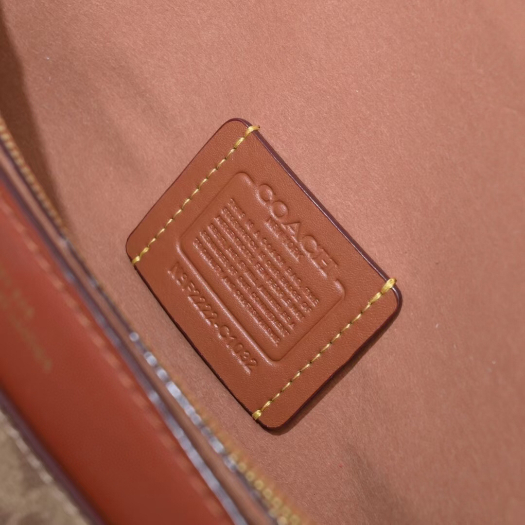 Coach Shoulder Bag - view 8