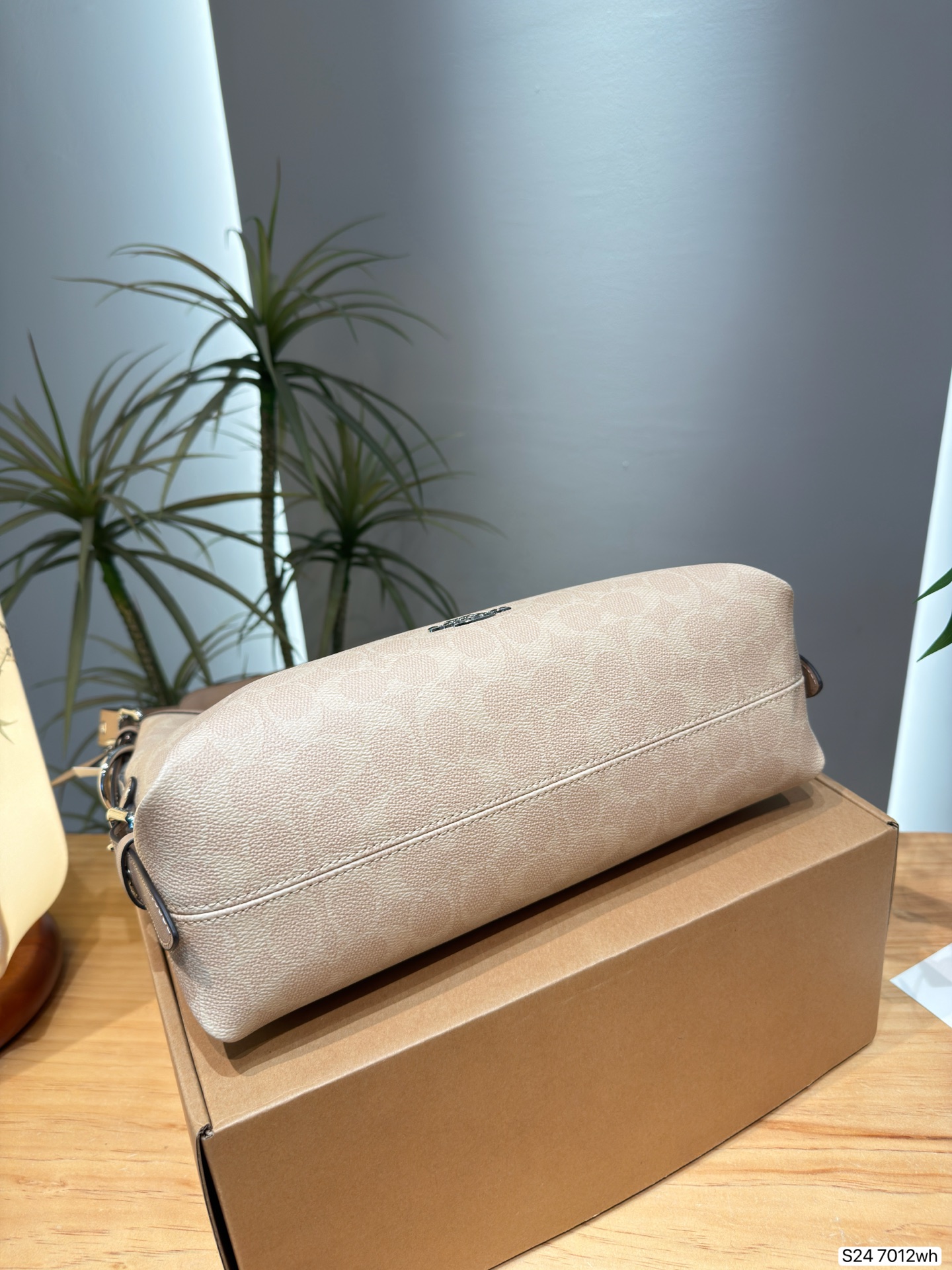 Coach Shoulder Bag - view 7