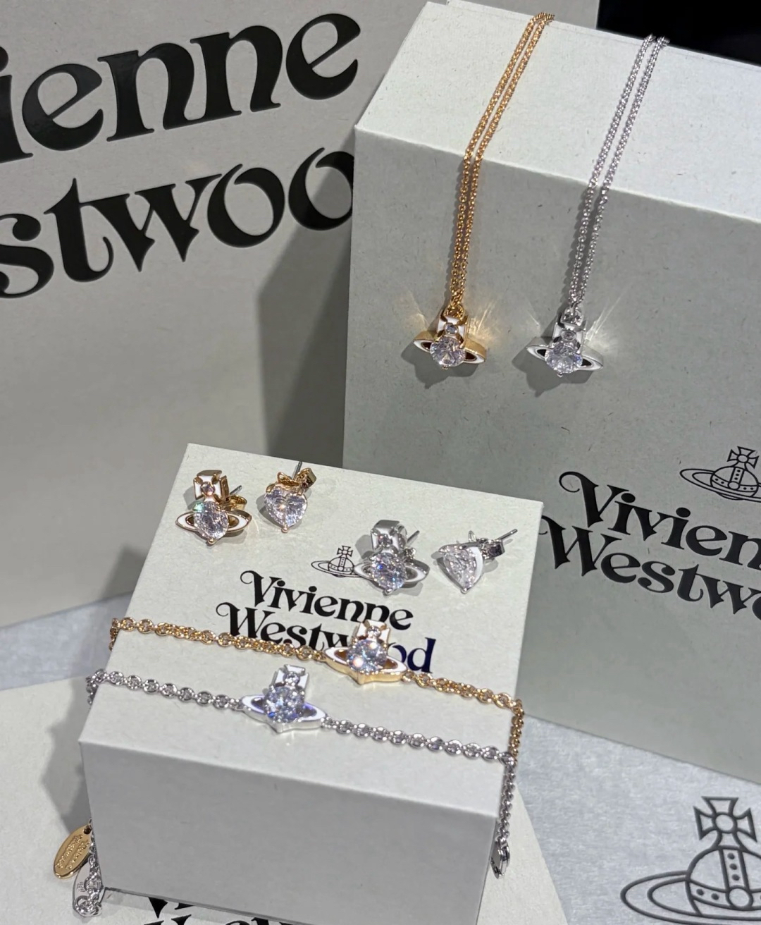 Vivienne Westwood Earrings - view 5