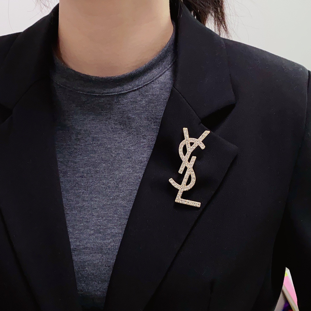 Saint Laurent Brooch - view 1
