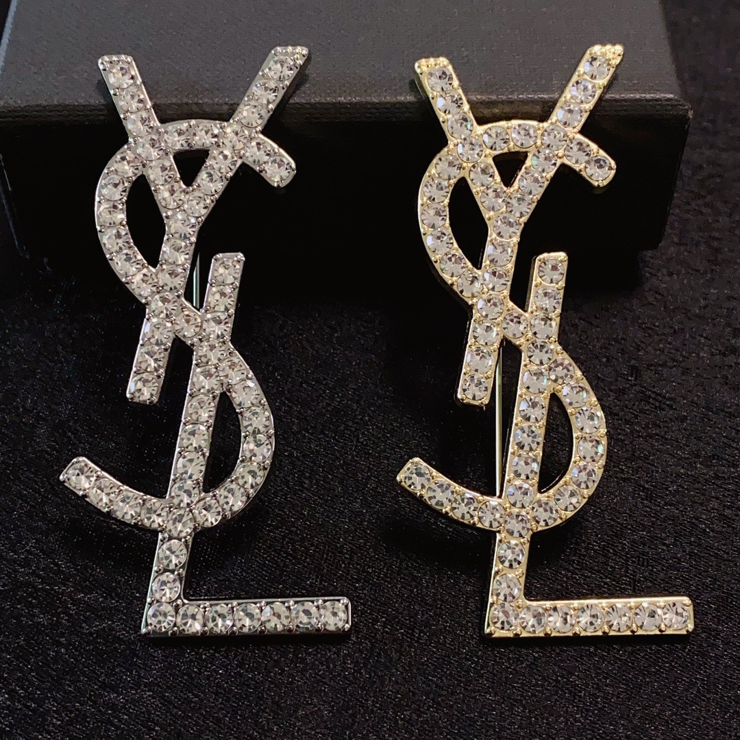 Saint Laurent Brooch - view 4