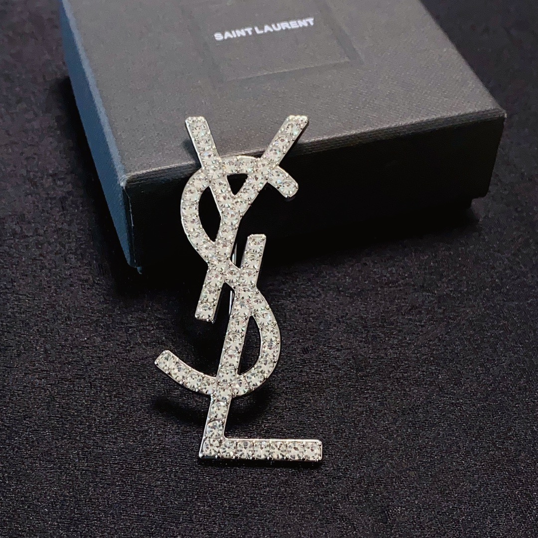 Saint Laurent Brooch - view 6