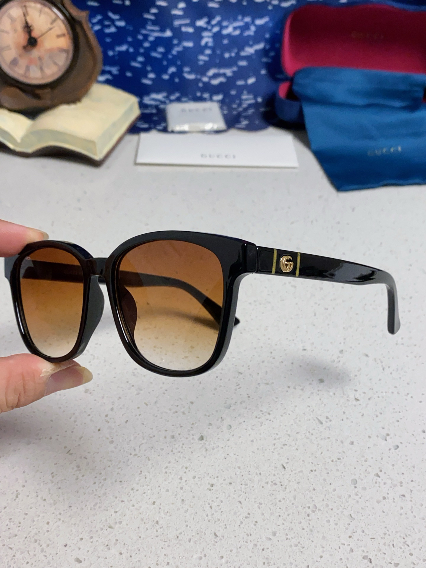 Sunglasses - view 6
