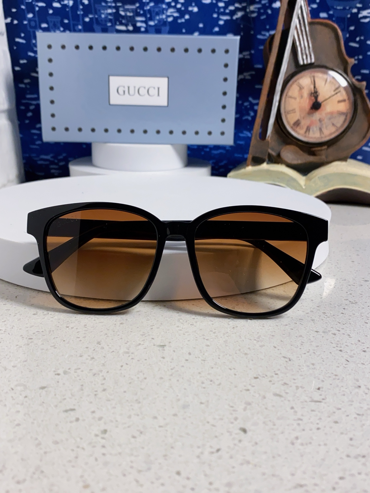 Sunglasses - view 9