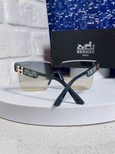 Hermès Sunglasses - view 3