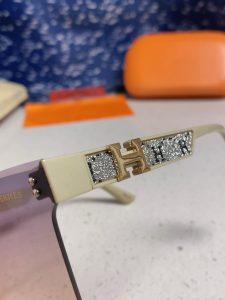 Hermès Sunglasses - view 7