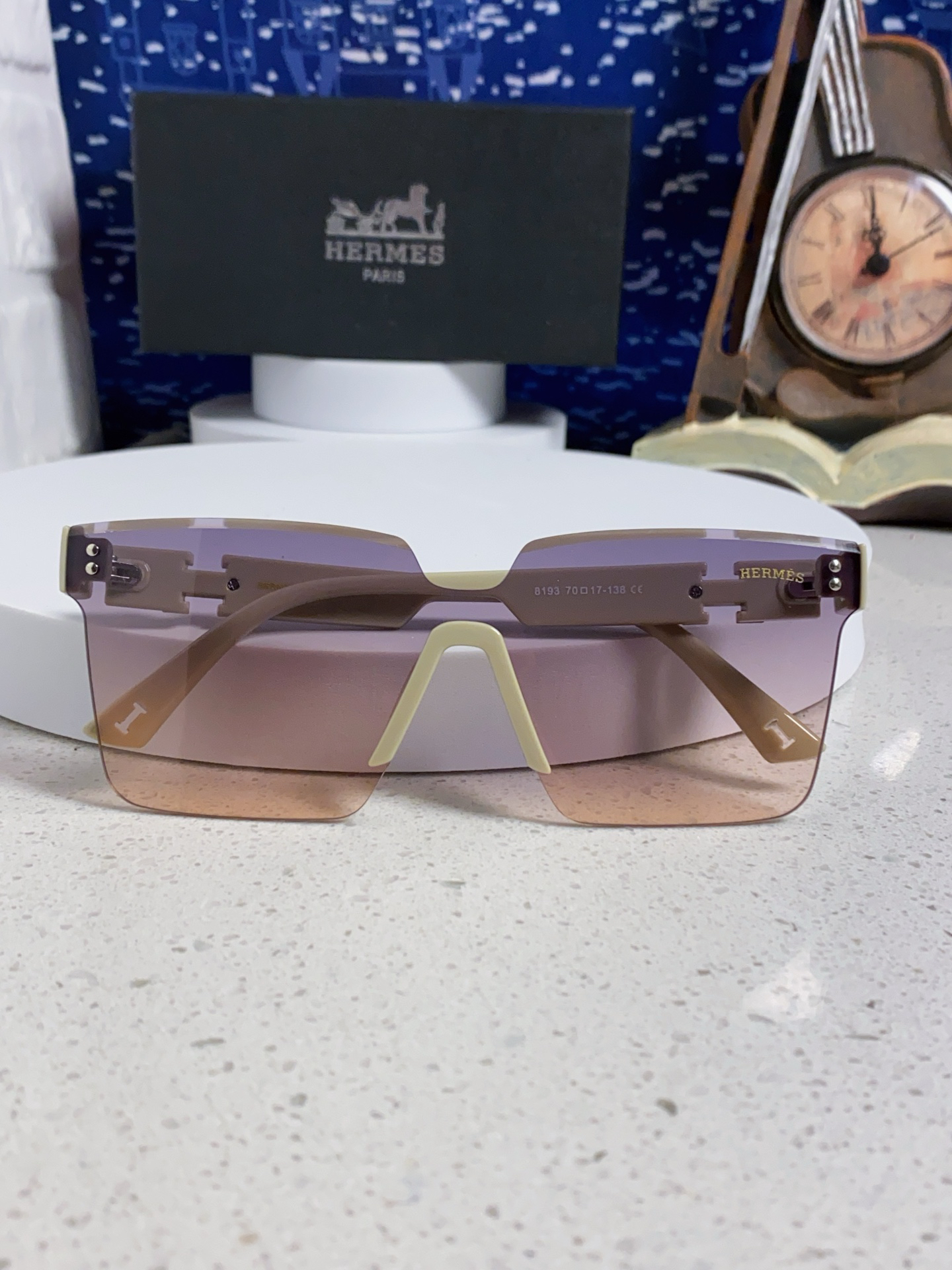 Hermès Sunglasses - view 9