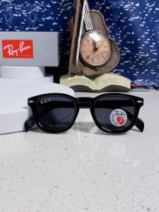 Sunglasses - view 9