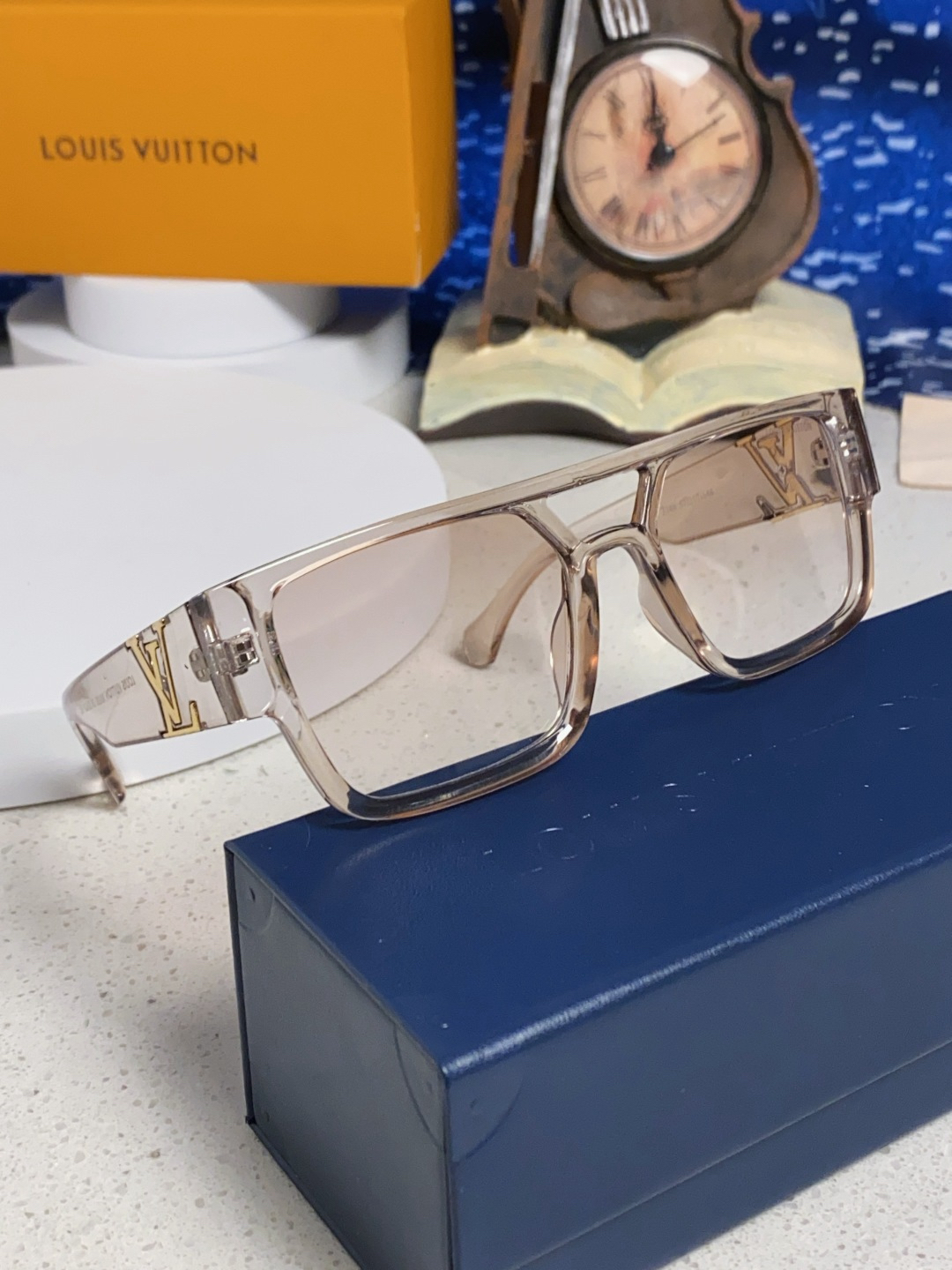 Louis Vuitton Sunglasses - view 10